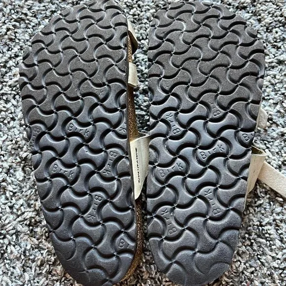 Birkenstock Arizona Sandals Women 7-7.5 (EU 38) Cream Slides Western Comfortable - Picture 6 of 6